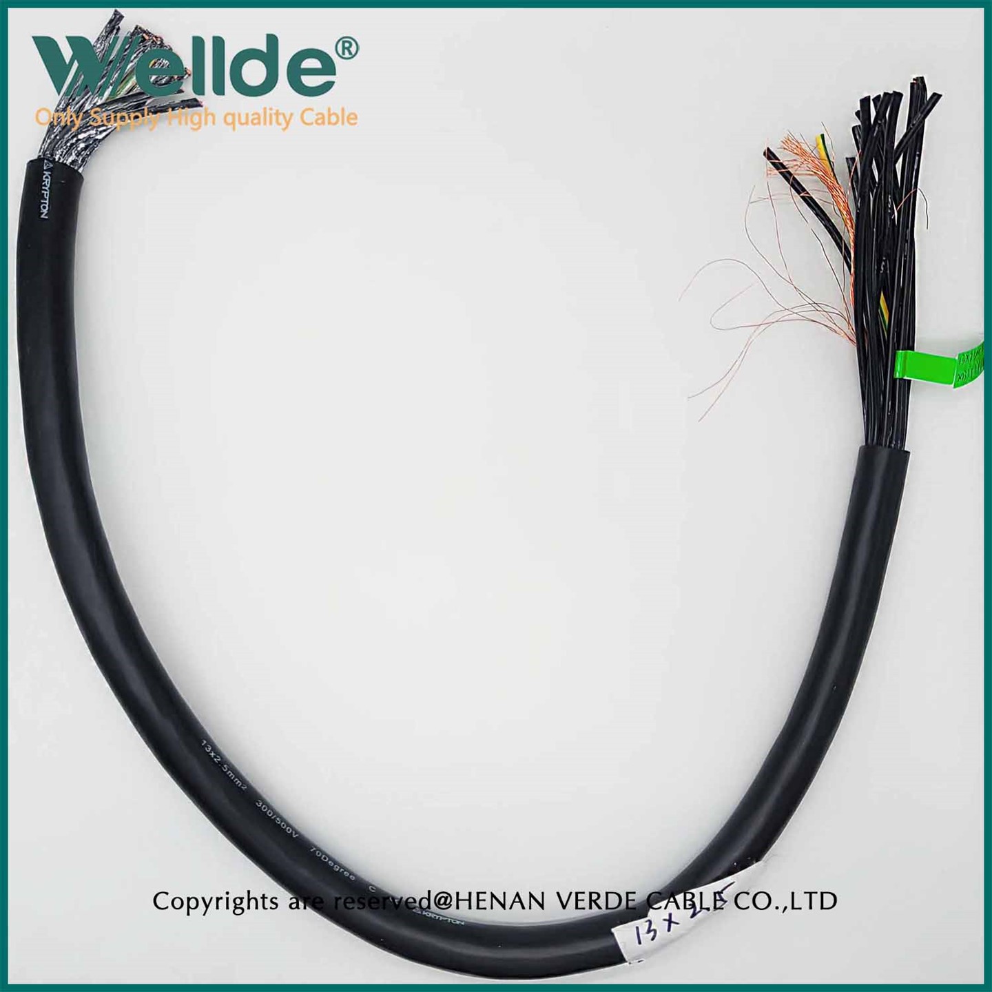 Seoltóir Copar Pure 13 Croí Cábla Rialaithe Frithsheasmhachta Dóiteáin PVC 2.5 mm
